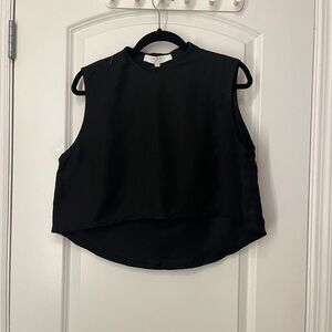Women’s Cropped Linen Top